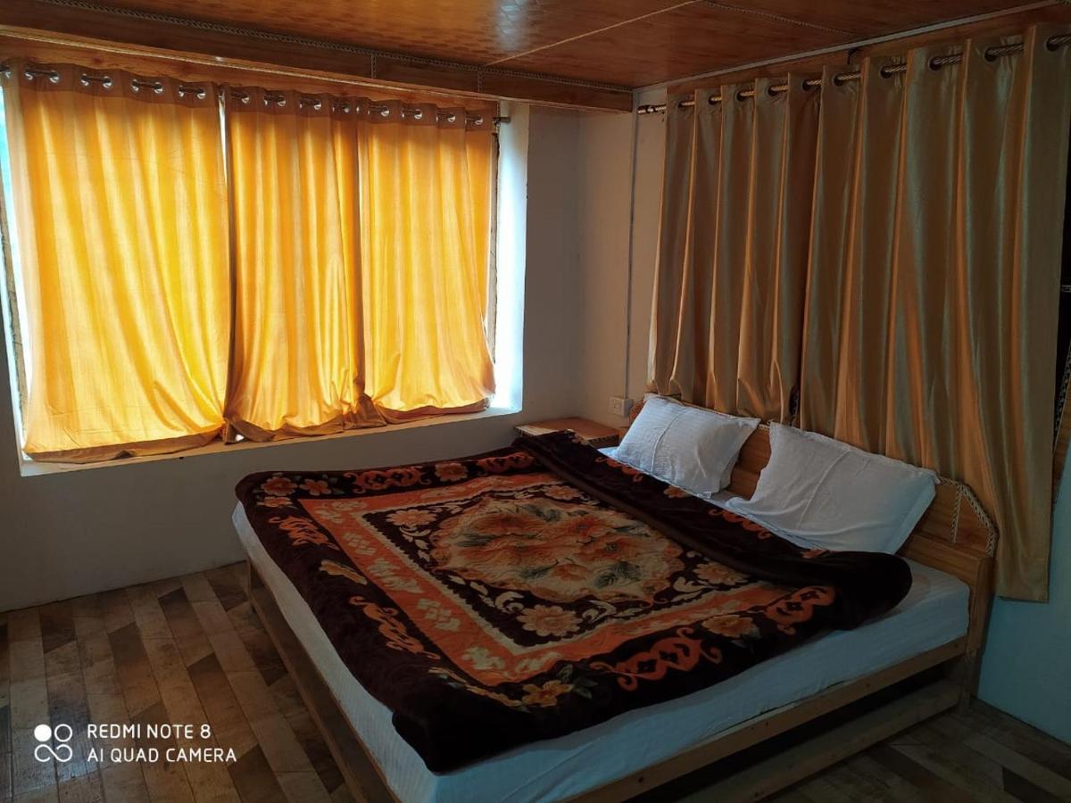 Moksha - By The River Villa Jibhi Dış mekan fotoğraf